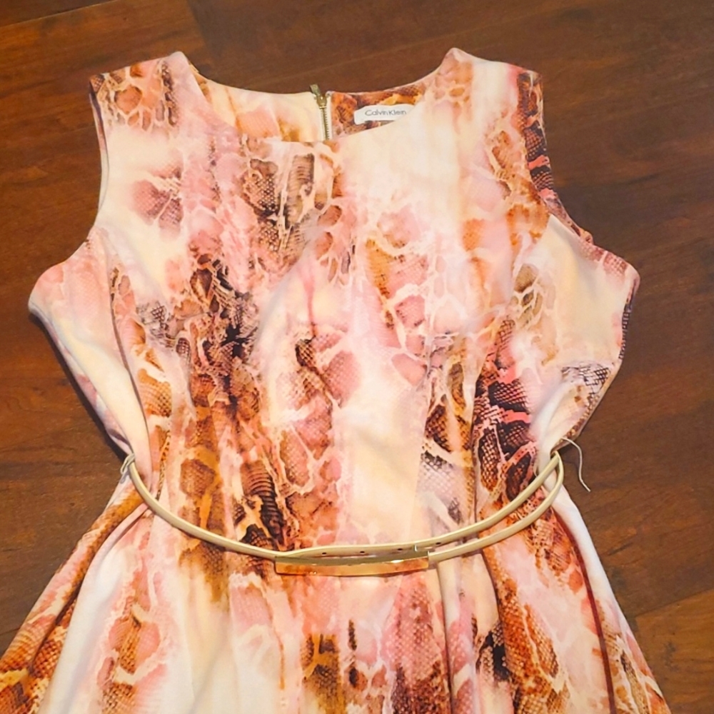 CALVIN KLEIN MULTI-COLOR SNAKE PRINT SLEEVELESS BELTED